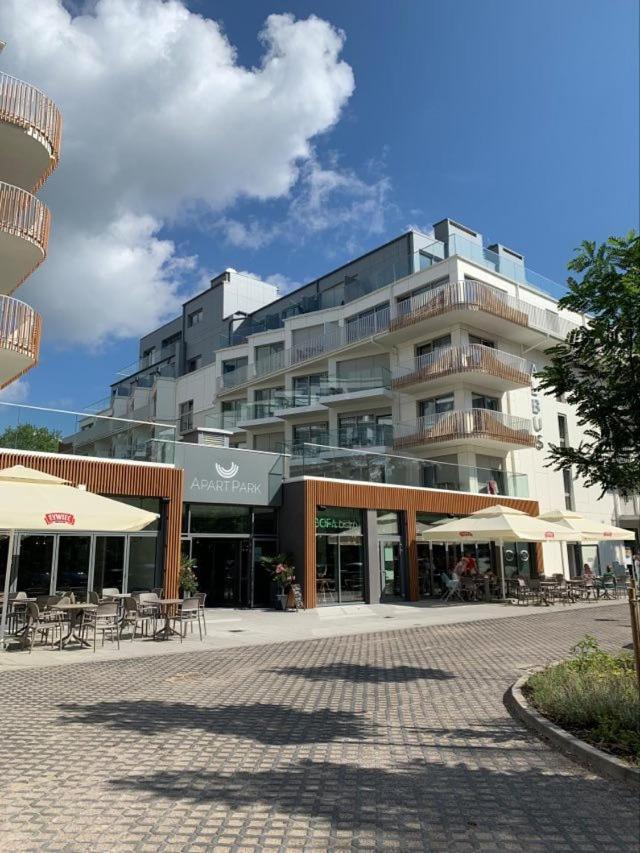 Apart Park - Albus 211 Z Parkingiem W Cenie Swinoujscie Bagian luar foto