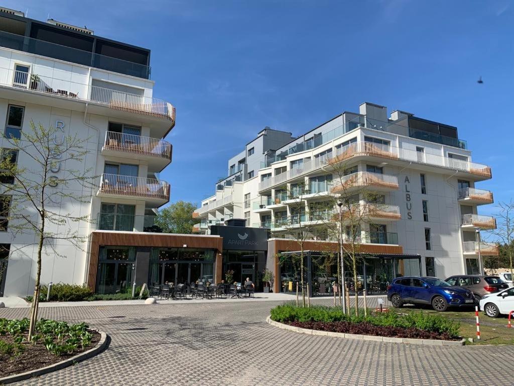 Apart Park - Albus 211 Z Parkingiem W Cenie Swinoujscie Bagian luar foto